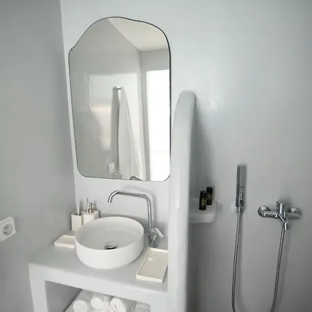 Thavma Milos * Firopotamos