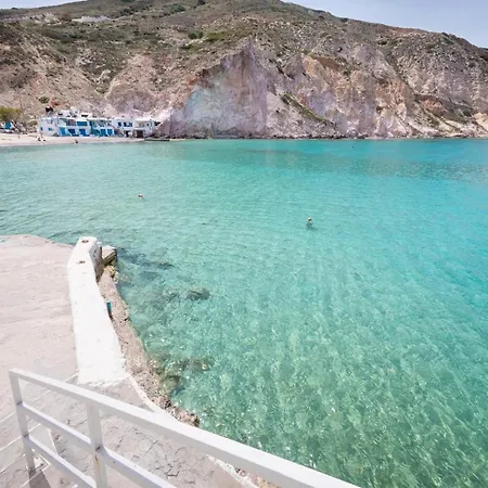 דירה Thavma Milos Firopotamos